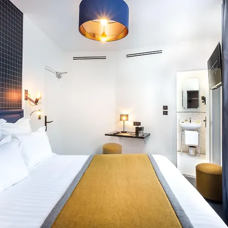 Clarisse Hotel 3*