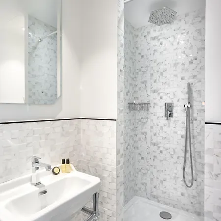 Hotel Clarisse Parigi
