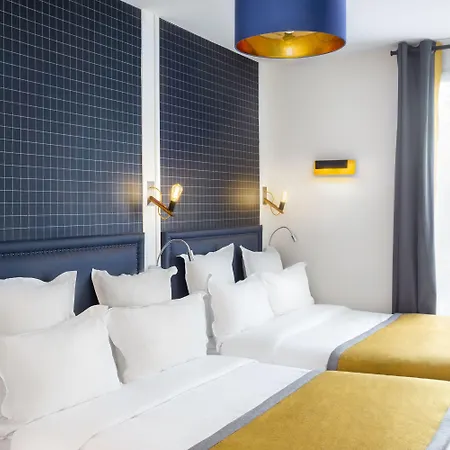 Clarisse Hotel